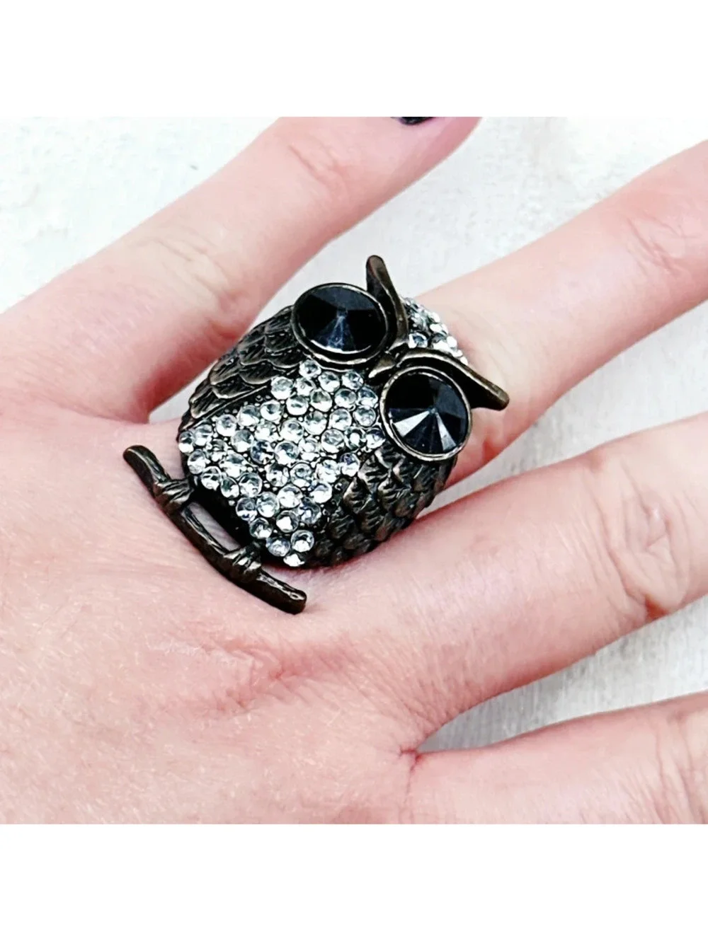 3010u. Bronze Owl Ring Glass 7.75